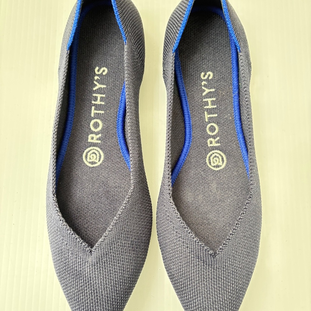 Rothy's The Point Dark Royal Blue  Size 7